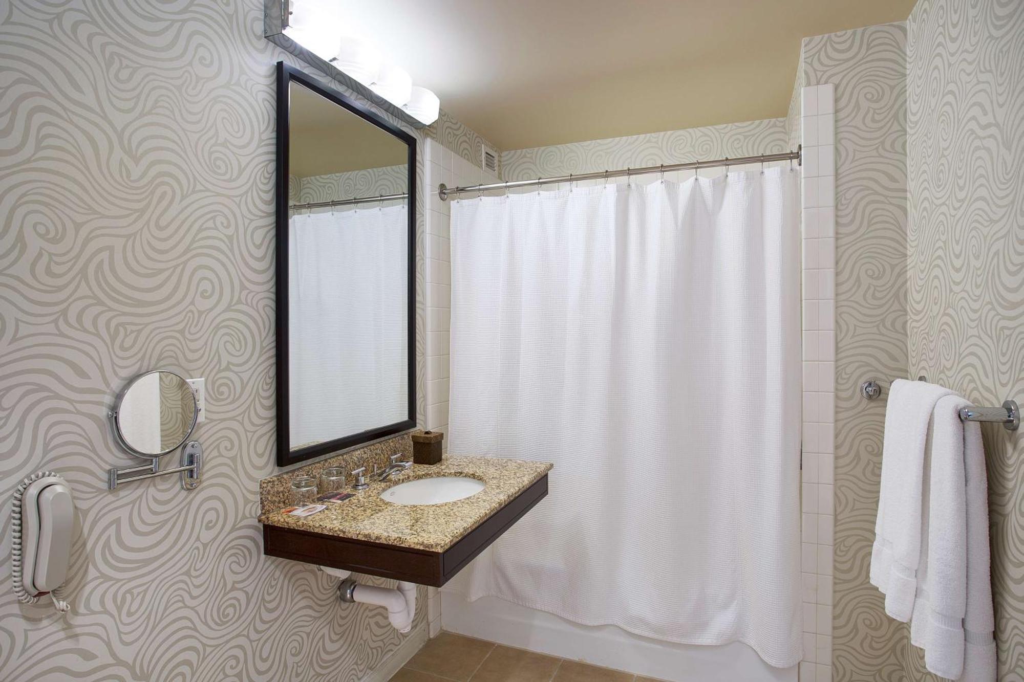 Juniper Hotel Cupertino, Curio Collection By Hilton Екстер'єр фото
