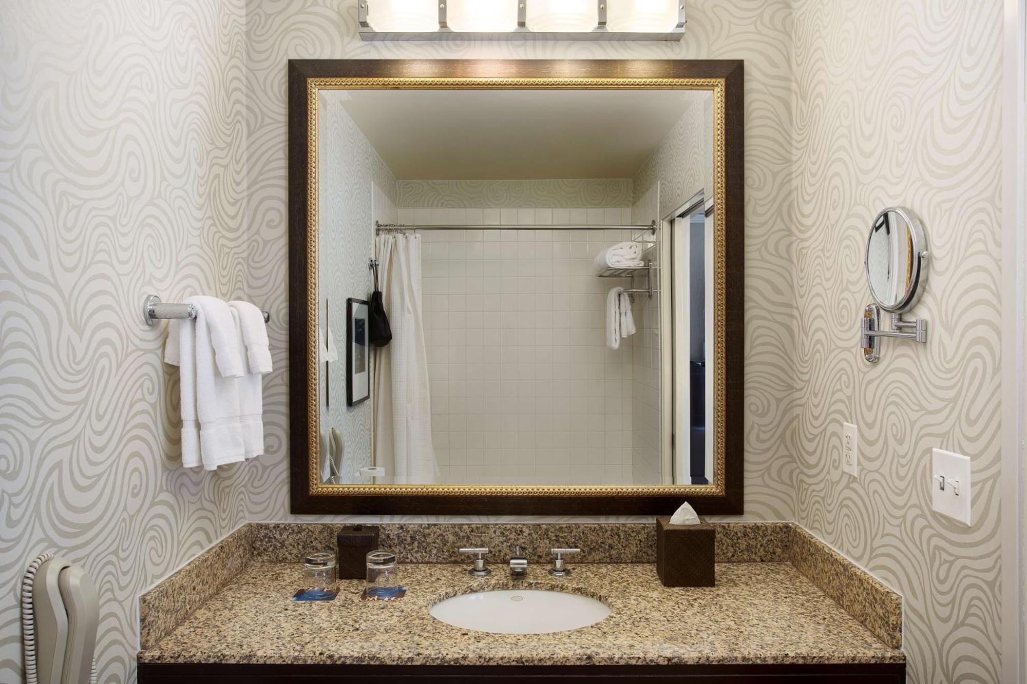 Juniper Hotel Cupertino, Curio Collection By Hilton Екстер'єр фото